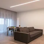 Casa *