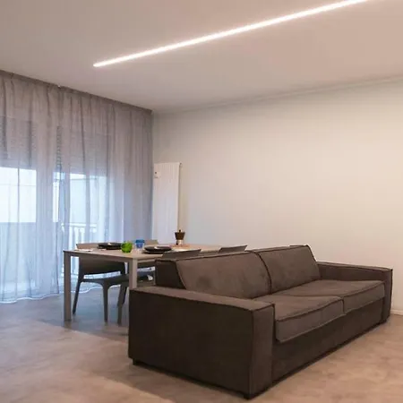 Casa *